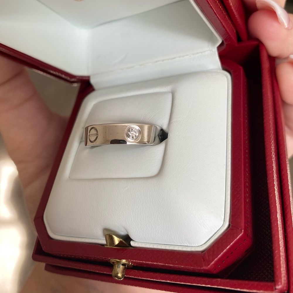 “LOVE” Cartier ring - Pristine & Beautiful - 58